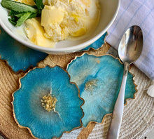 Load image into Gallery viewer, Geode Coasters