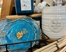 Load image into Gallery viewer, Geode Coasters
