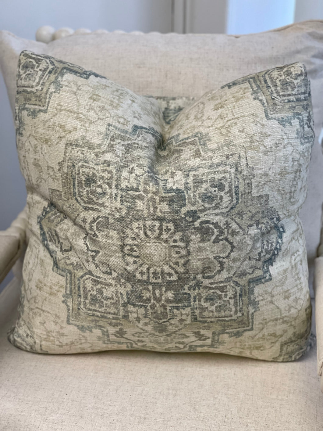 Vance Cloud Pillow