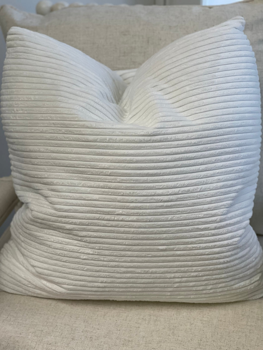 Tuft Snow Pillow